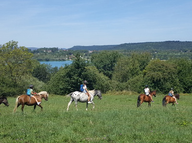 Centre Equestre de Chalain   Jura