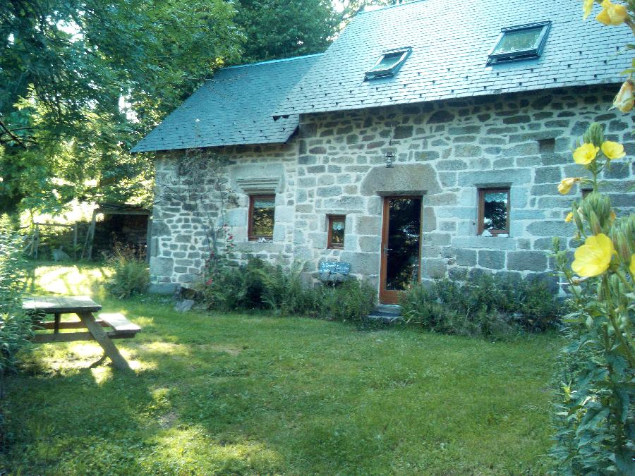Gite equestre cheval Chaumeil en Corrze  photo 3