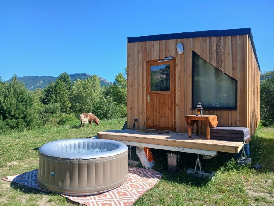 Gite equestre cheval Savournon dans les Hautes-Alpes 