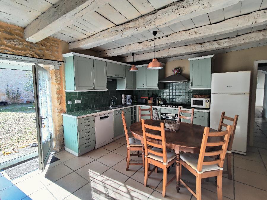 Gite equestre cheval Savignac-de-Miremont en Dordogne  photo 2