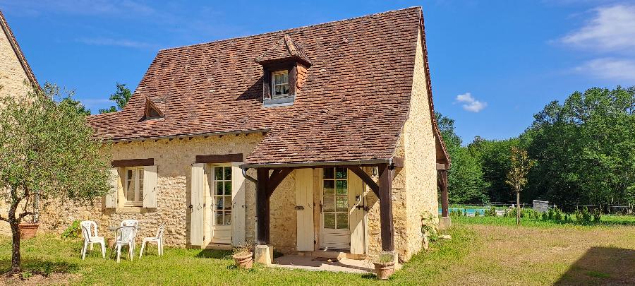 Gite equestre cheval Savignac-de-Miremont en Dordogne 