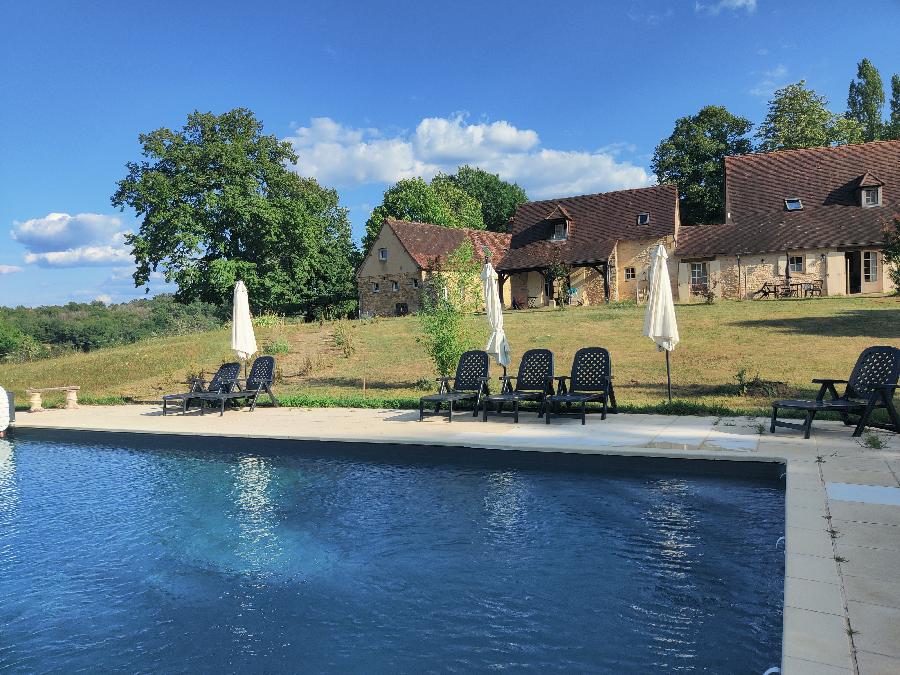 Gite equestre cheval Savignac-de-Miremont en Dordogne  photo 2