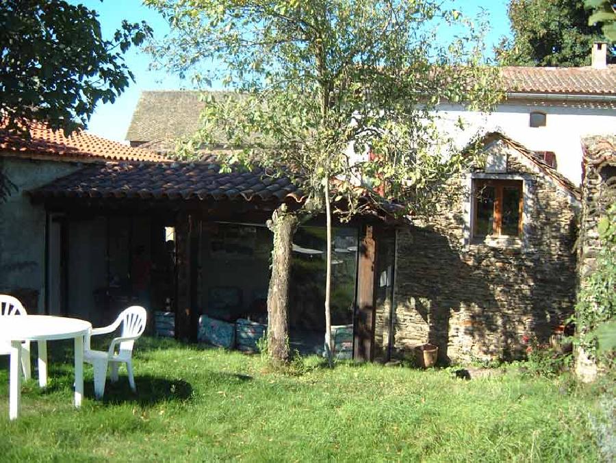 Gite equestre cheval Sainte-Gemme dans le Tarn 