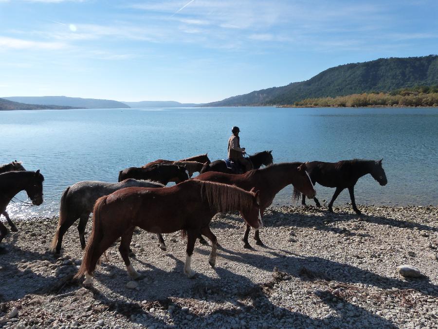 Randonne questre Var PNR du Verdon photo 4