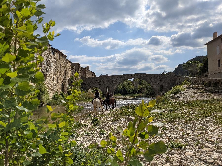 Balade  cheval Aude Corbires photo 5