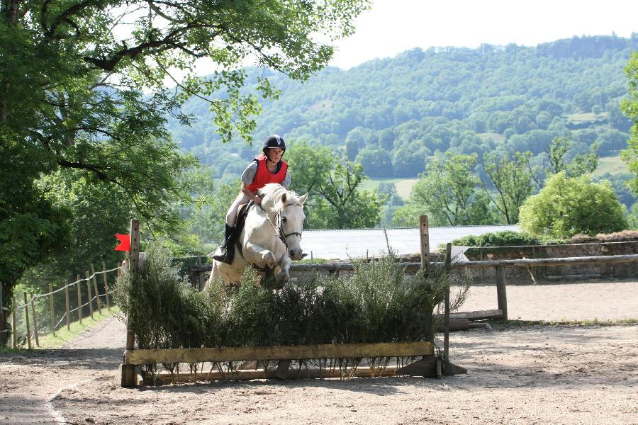 sejour Sjour  la ferme questre Cantal