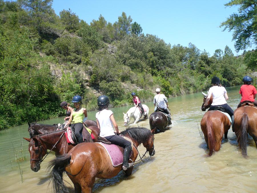 Balade  cheval Aude Corbires photo 4