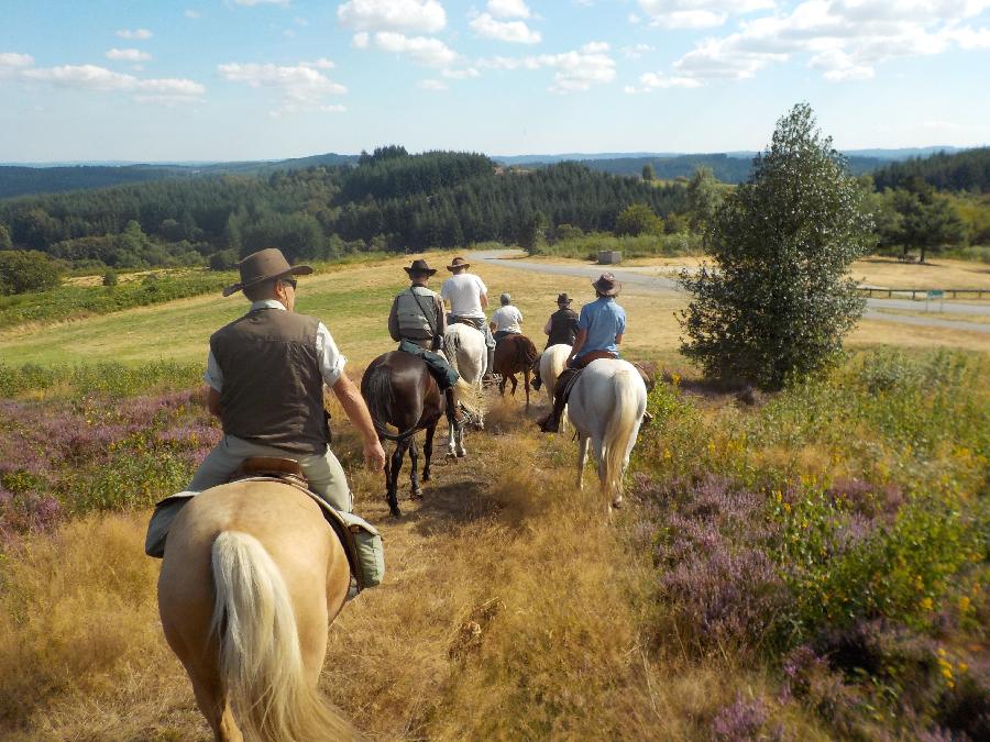 Sjour questre Corrze PNR de Millevaches en Limousin photo 3