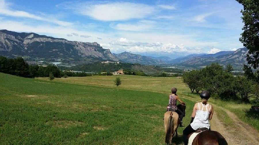 Randonne questre Hautes-Alpes Provence photo 3