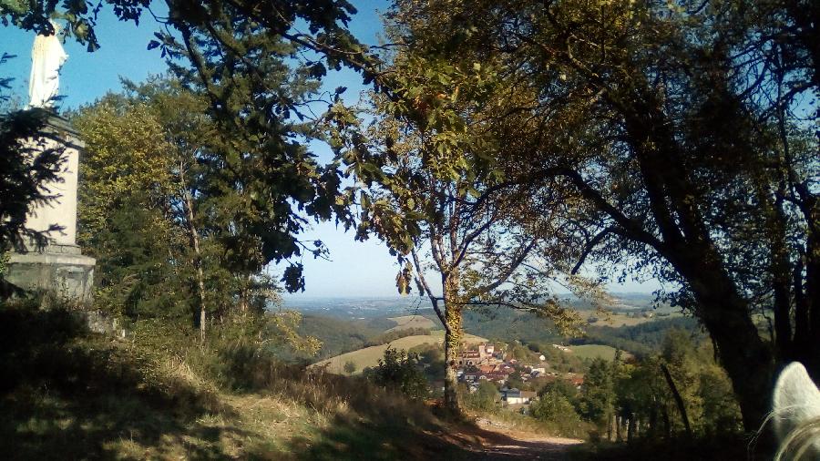 Balade  cheval Allier Montagne Bourbonnaise photo 5