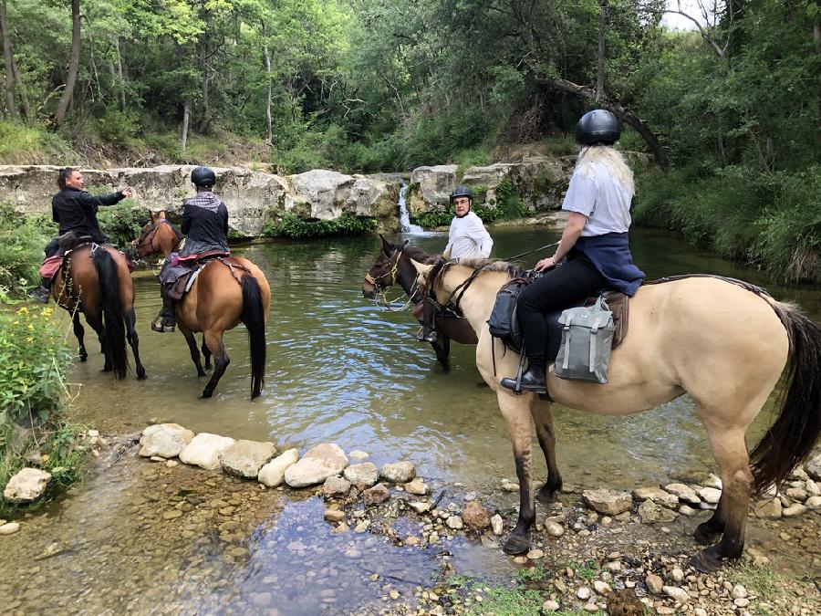 Balade  cheval Aude Pays Cathare photo 5