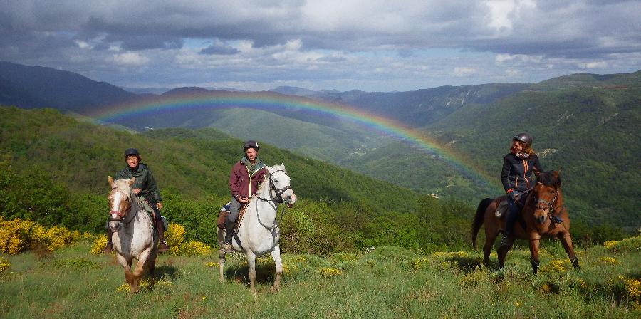 Balade  cheval Gard Parc National des Cvennes photo 2