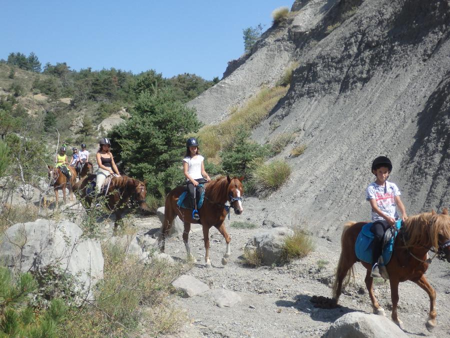 Sjour questre Hautes-Alpes PNR des Baronnies Provenales photo 2