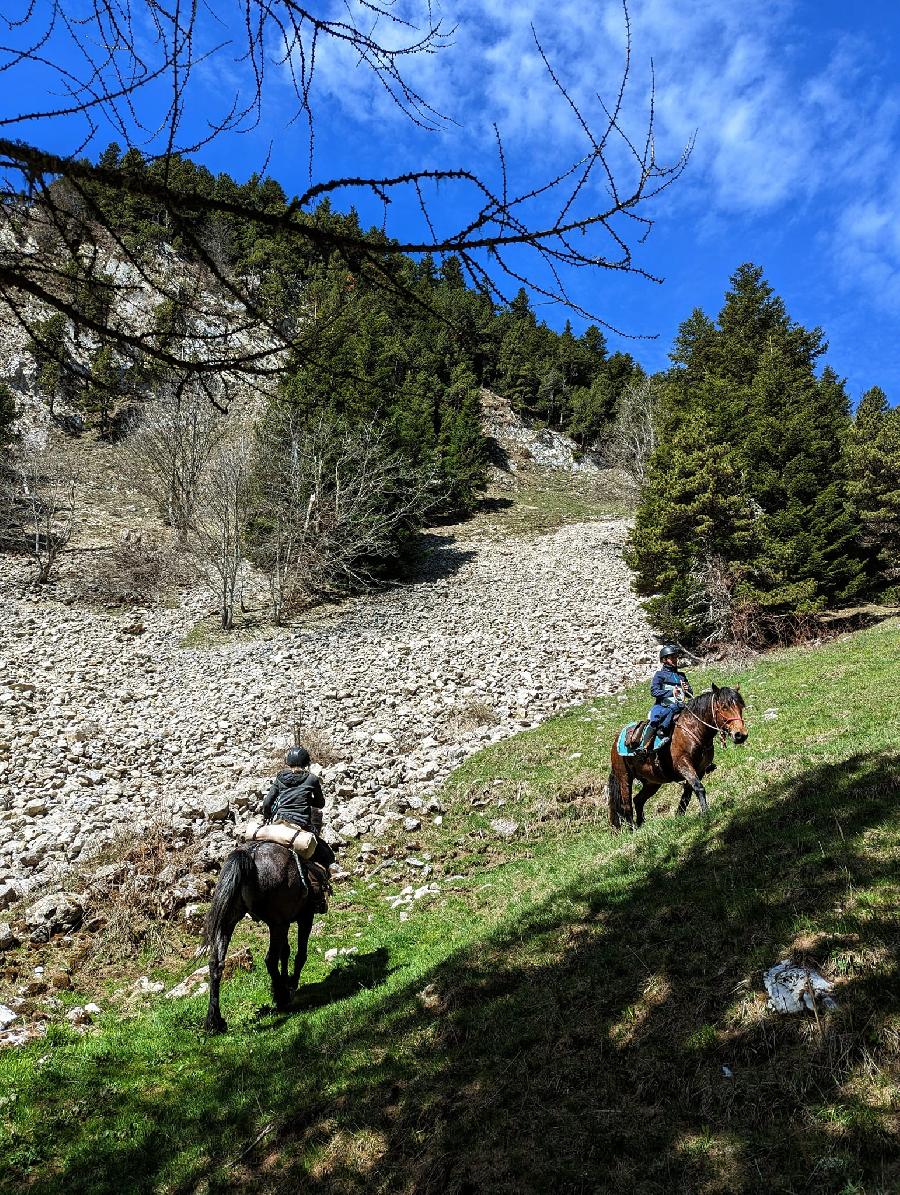 Sjour questre Hautes-Alpes Pays du Buch photo 2