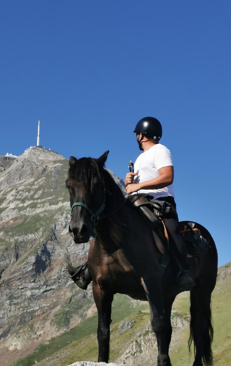 Voyage  cheval Hautes-Pyrnes Pyrnes photo 2