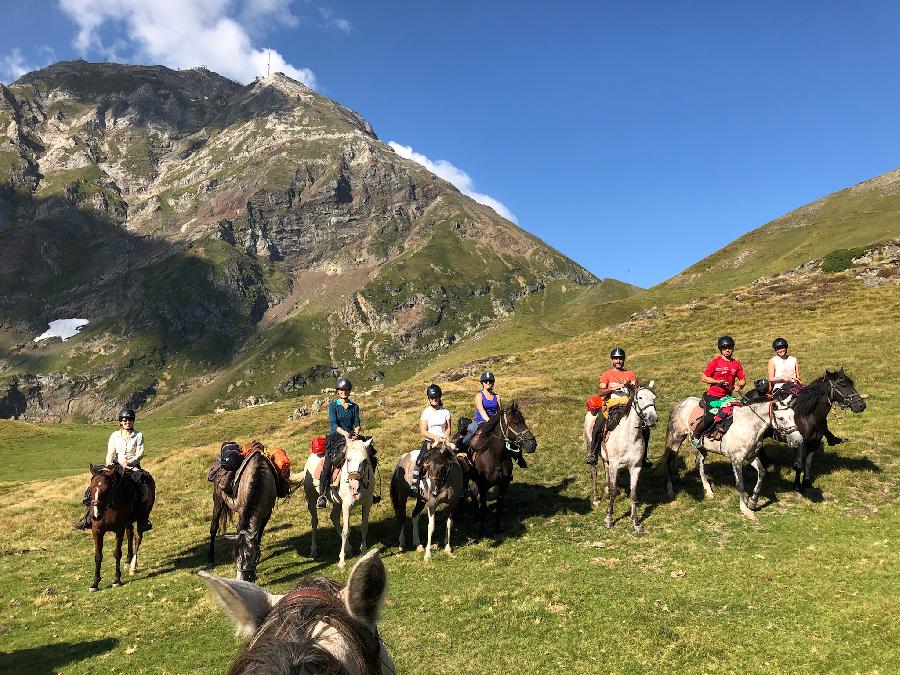 Voyage  cheval Hautes-Pyrnes Pyrnes photo 3