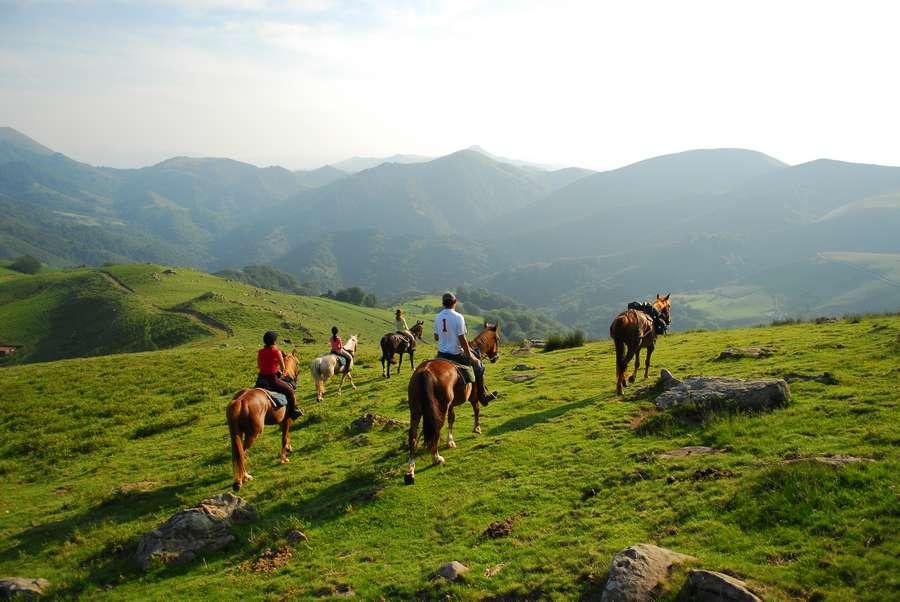 Randonne questre Pyrnes-Atlantiques Pays Basque photo 5