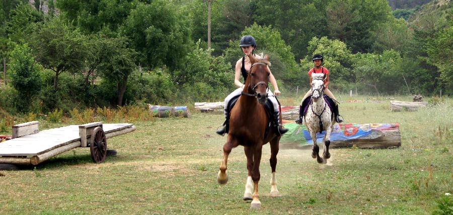 Voyage  cheval ESPAGNE Pyrnes espagnoles photo 5