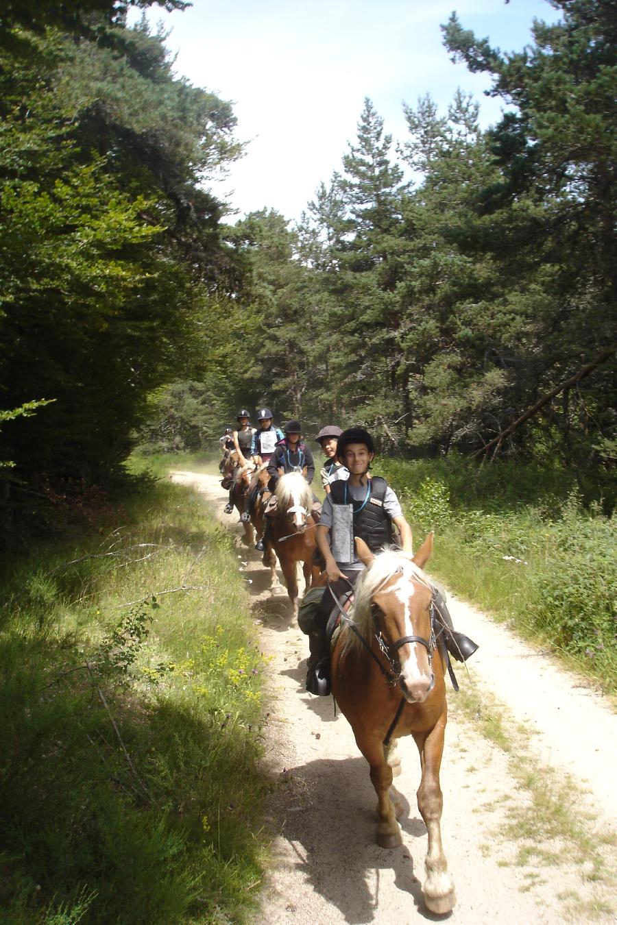 Stage quitation Lozre PNR de l'Aubrac photo 2