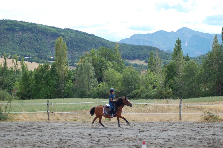 Stage quitation Hautes-Alpes PNR des Baronnies Provenales photo 2